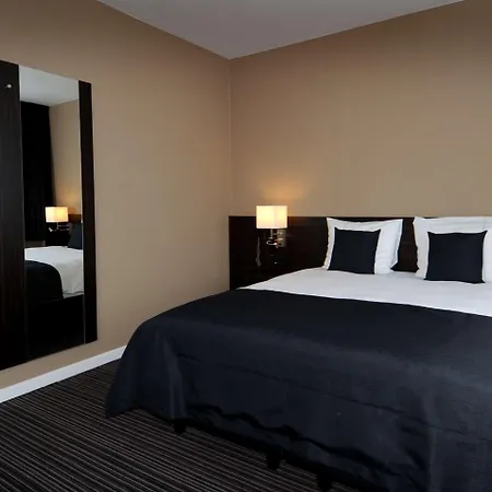 Docklands Otel 3*