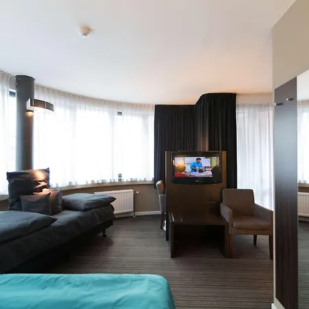 Docklands Otel 3*